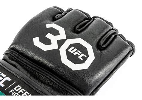 new ufc gloves vs old